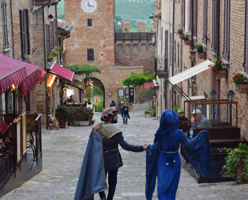 Interesting places to visit in le Marche: Gradara